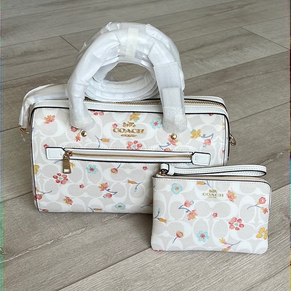 Coach Rowan Satchel & Wristlet - Picture 1 of 9
